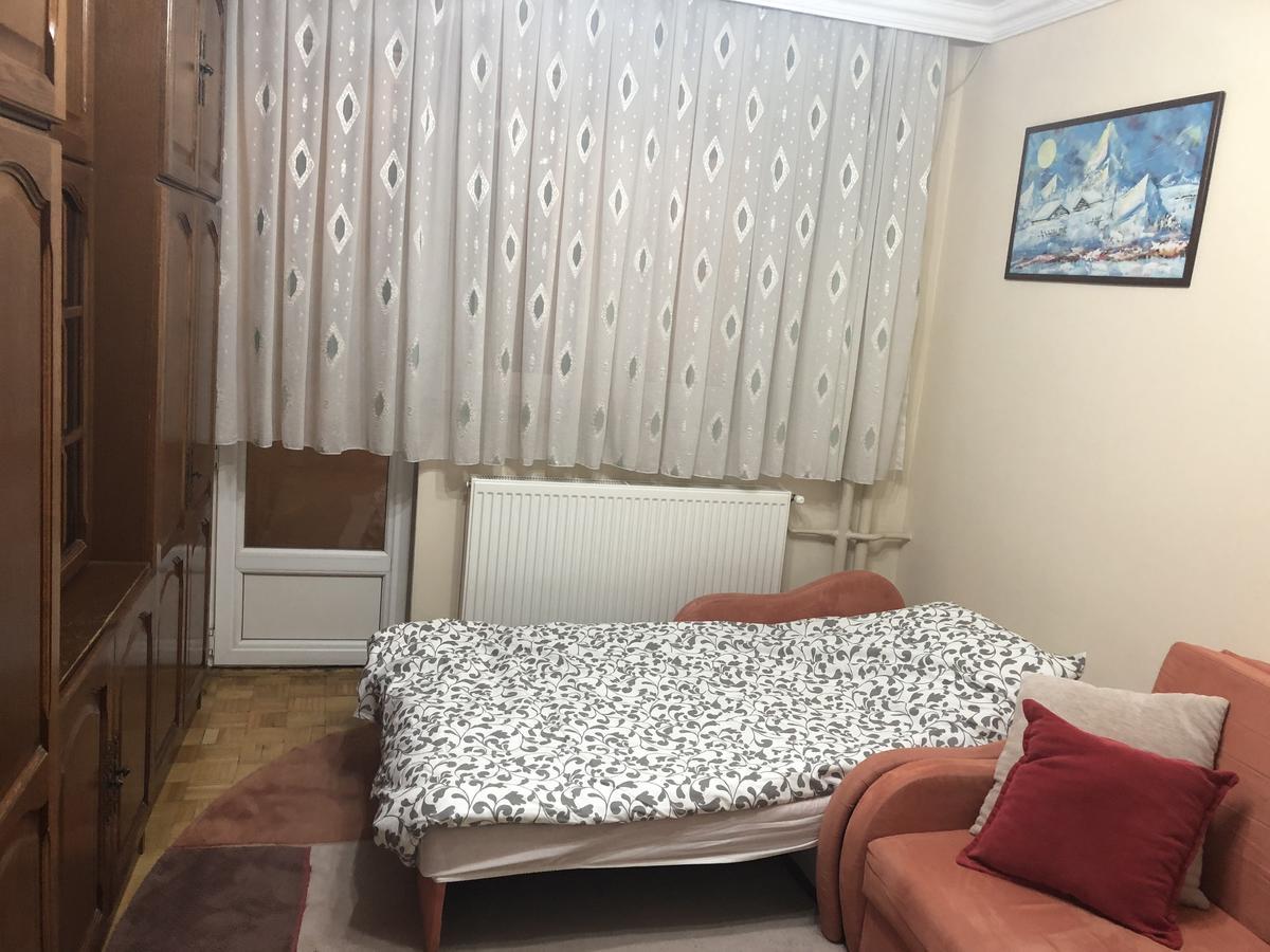 Ulpiana Apartment Pristina Exterior photo